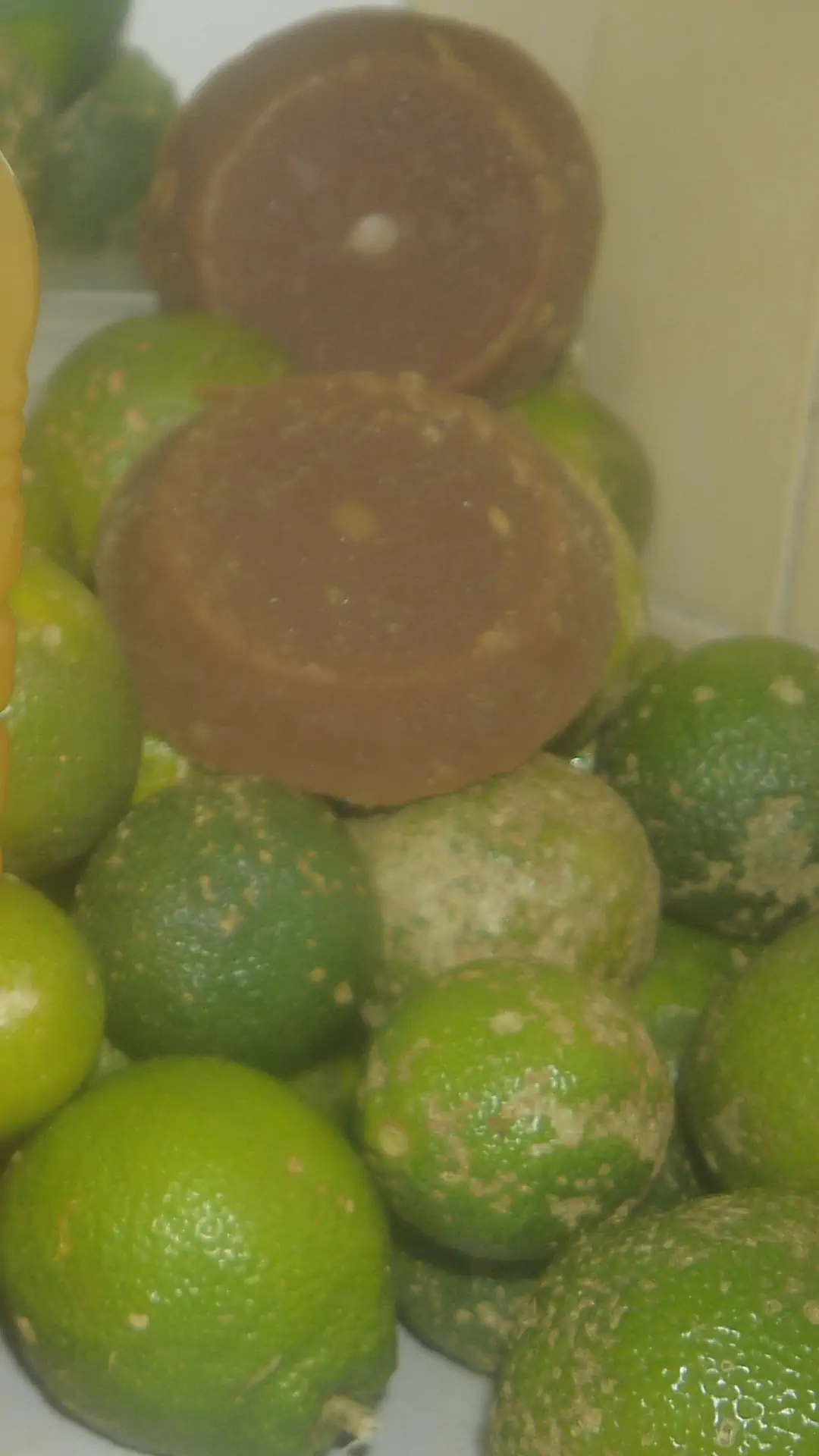 jugo de limon con raspadura